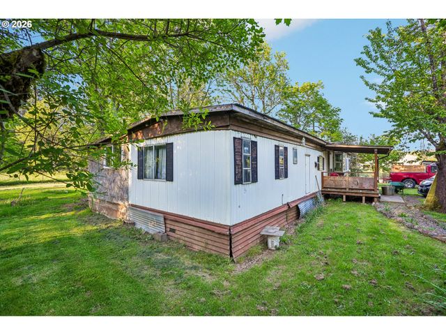 31981 Se WILDCAT MOUNTAIN Dr, Eagle Creek, OR 97022