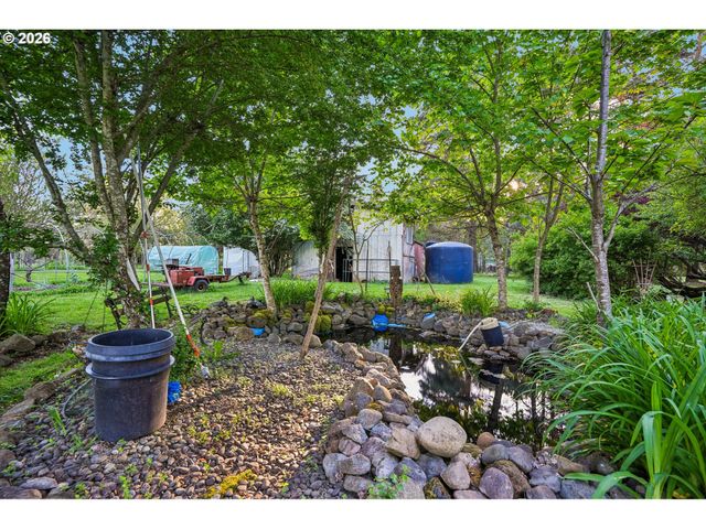 31981 Se WILDCAT MOUNTAIN Dr, Eagle Creek, OR 97022