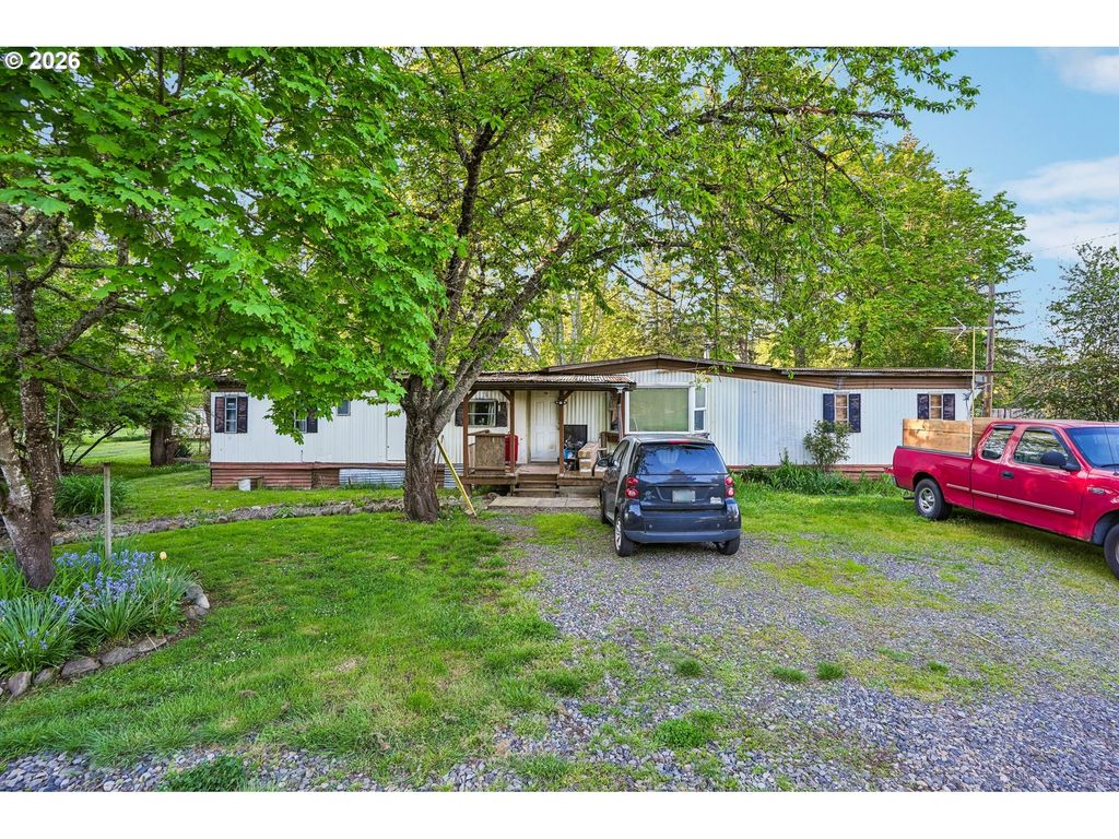 31981 Se WILDCAT MOUNTAIN Dr, Eagle Creek, OR 97022