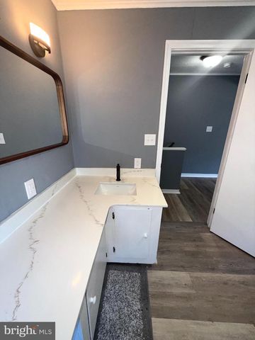216 W MCNEAL STREET, Millville, NJ 08332