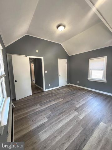216 W MCNEAL STREET, Millville, NJ 08332