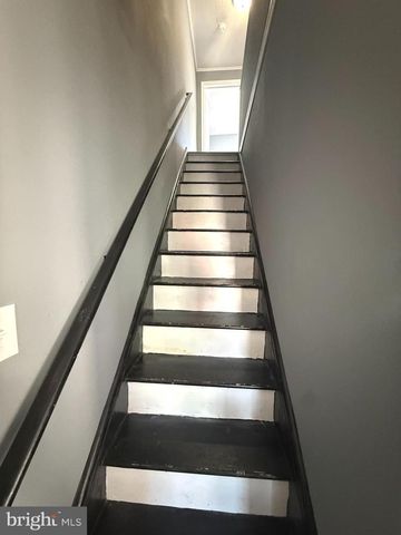 216 W MCNEAL STREET, Millville, NJ 08332