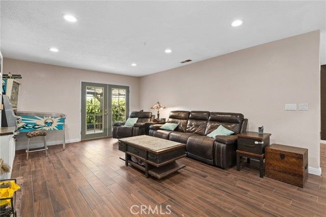 9879 Canada Way, Riverside, CA 92503