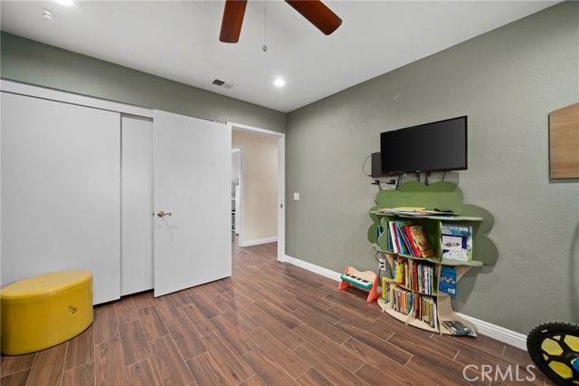 9879 Canada Way, Riverside, CA 92503