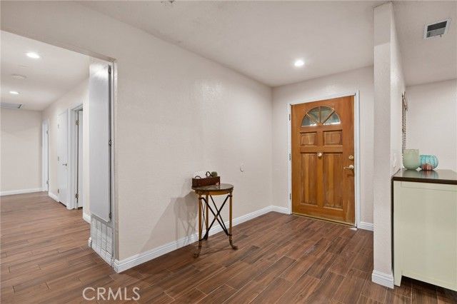 9879 Canada Way, Riverside, CA 92503