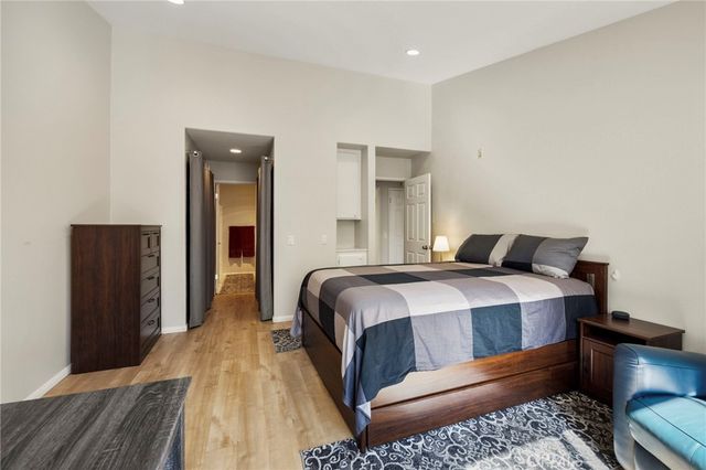 510 Camino De La Reina 332, San Diego, CA 92108