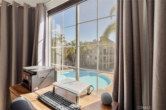 510 Camino De La Reina 332, San Diego, CA 92108