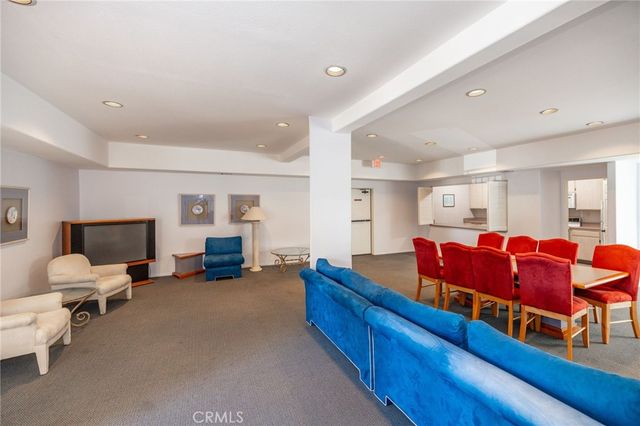 510 Camino De La Reina 332, San Diego, CA 92108