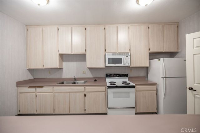 510 Camino De La Reina 332, San Diego, CA 92108