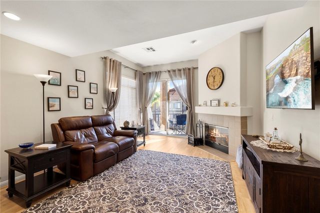 510 Camino De La Reina 332, San Diego, CA 92108