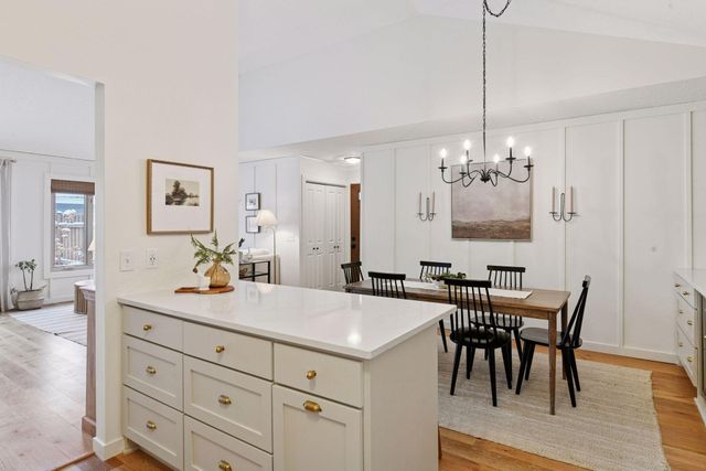 18705 Clear View Drive, Minnetonka, MN 55345