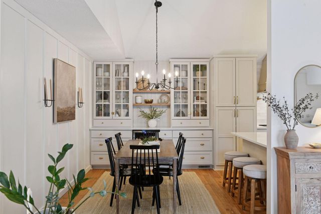 18705 Clear View Drive, Minnetonka, MN 55345