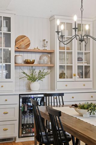 18705 Clear View Drive, Minnetonka, MN 55345