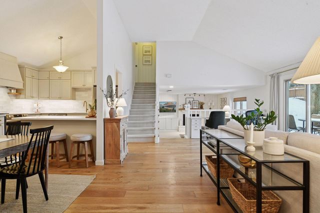 18705 Clear View Drive, Minnetonka, MN 55345