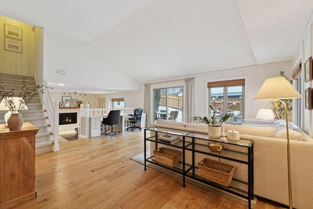 18705 Clear View Drive, Minnetonka, MN 55345