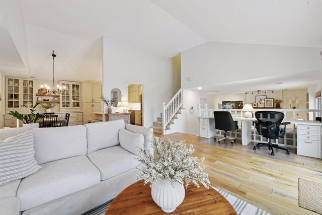 18705 Clear View Drive, Minnetonka, MN 55345