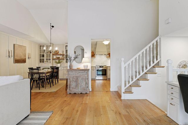 18705 Clear View Drive, Minnetonka, MN 55345