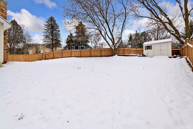 18705 Clear View Drive, Minnetonka, MN 55345