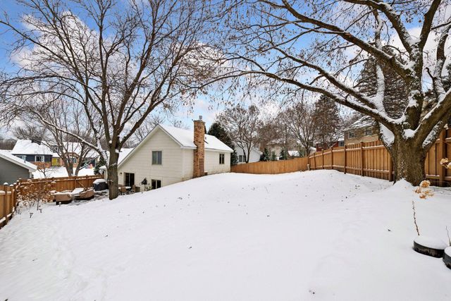 18705 Clear View Drive, Minnetonka, MN 55345