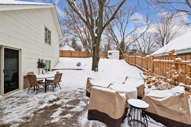 18705 Clear View Drive, Minnetonka, MN 55345