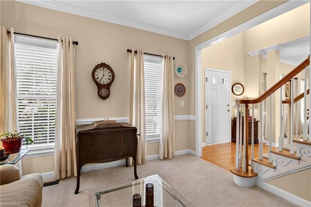 3674 Oak Chase Drive, High Point, NC 27265