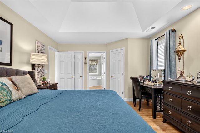 3674 Oak Chase Drive, High Point, NC 27265