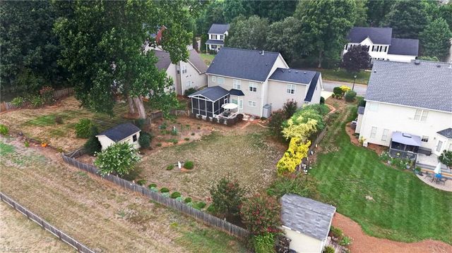 3674 Oak Chase Drive, High Point, NC 27265