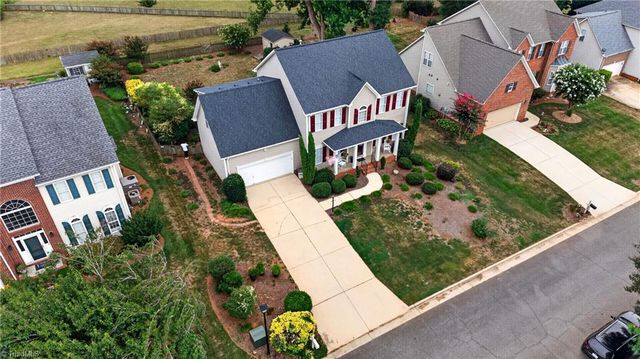3674 Oak Chase Drive, High Point, NC 27265