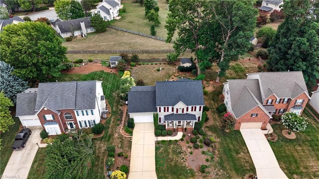3674 Oak Chase Drive, High Point, NC 27265