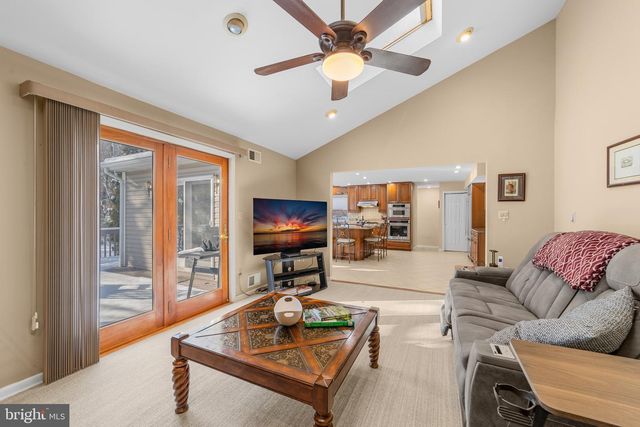 50 VALLEY FORGE DR, East Brunswick, NJ 08816