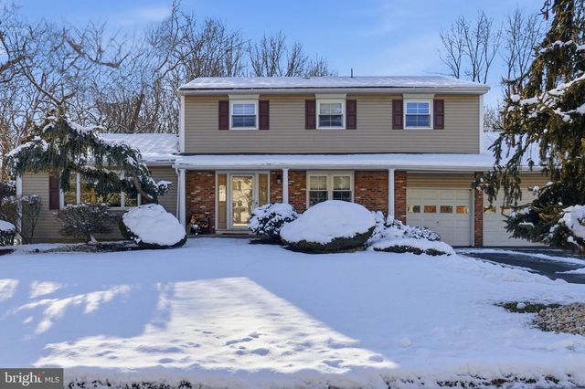 50 VALLEY FORGE DR, East Brunswick, NJ 08816