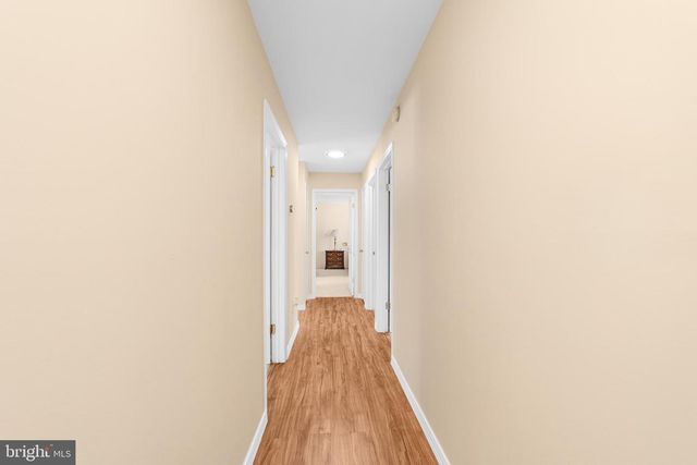 50 VALLEY FORGE DR, East Brunswick, NJ 08816