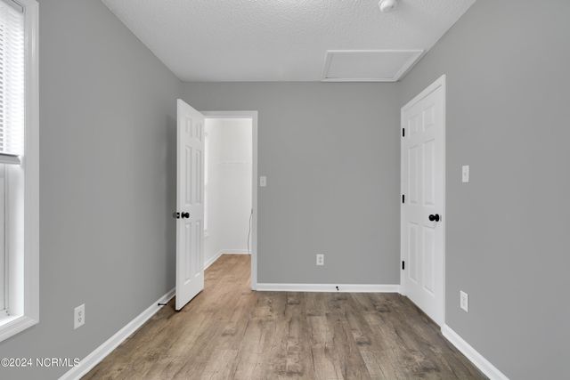 123 Waterfall Drive, Jacksonville, NC 28540