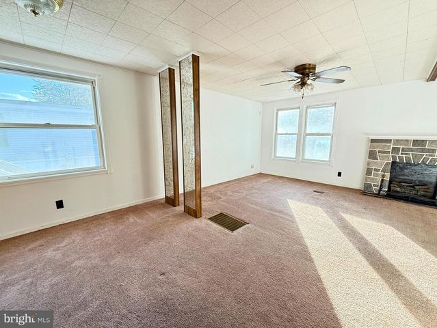 1976 N EAST AVE #249, Vineland, NJ 08360