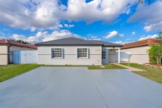 14755 SW 82nd Ter, Miami, FL 33193