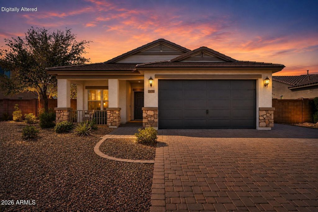 7496 S PARKCREST Street, Gilbert, AZ 85298 — exterior