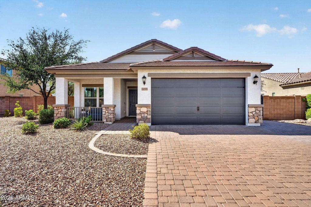7496 S PARKCREST Street, Gilbert, AZ 85298 — photo 2