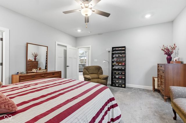 4423 W Preserve Pass, New Palestine, IN 46163