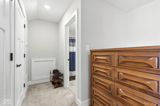 4423 W Preserve Pass, New Palestine, IN 46163
