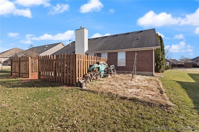 6311 Horizon Way, Charlestown, IN 47111