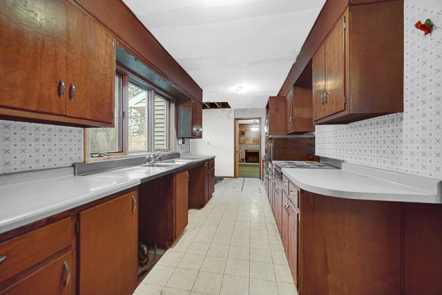 2906 Oriole Trail, Long Beach, IN 46360