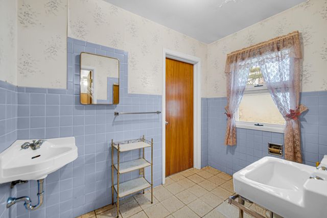 2906 Oriole Trail, Long Beach, IN 46360