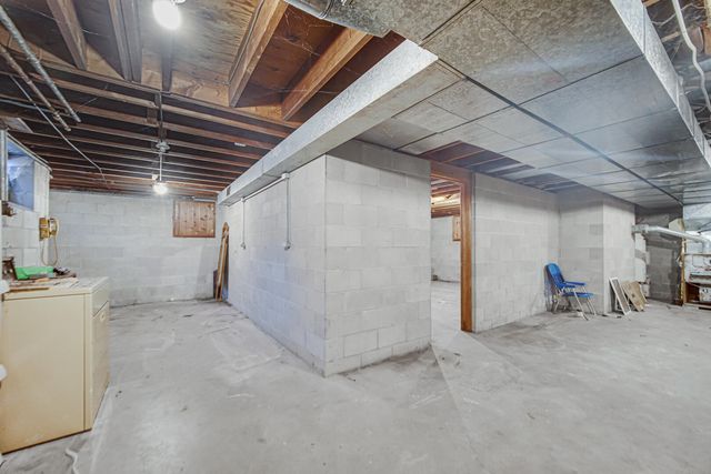 2906 Oriole Trail, Long Beach, IN 46360