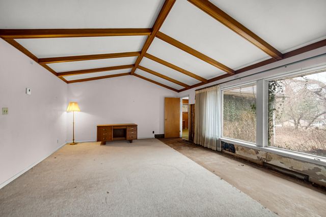 2906 Oriole Trail, Long Beach, IN 46360