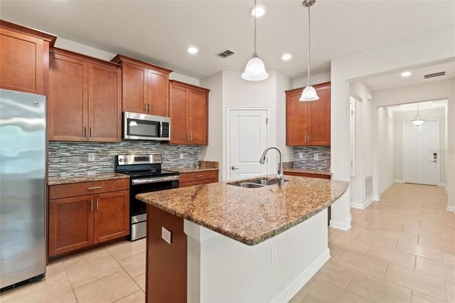 1401 CLUBMAN DRIVE, Davenport, FL 33896
