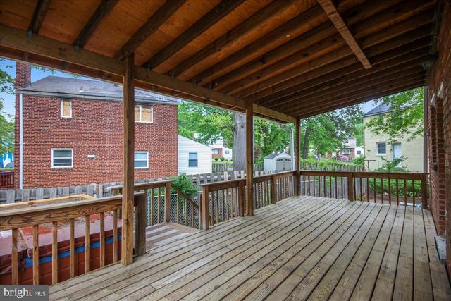 7112 ANNAPOLIS RD, Hyattsville, MD 20784
