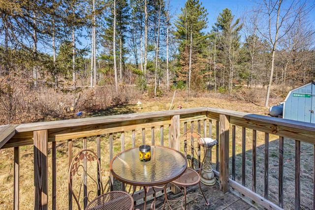 N1120 Deer Run Court, Lyndon Station, WI 53944