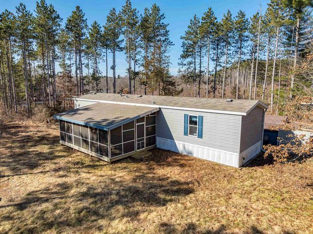 N1120 Deer Run Court, Lyndon Station, WI 53944