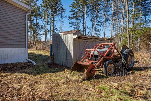 N1120 Deer Run Court, Lyndon Station, WI 53944