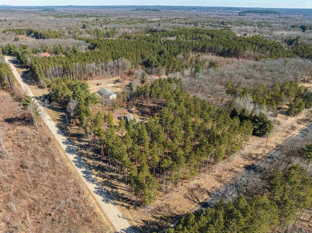 N1120 Deer Run Court, Lyndon Station, WI 53944